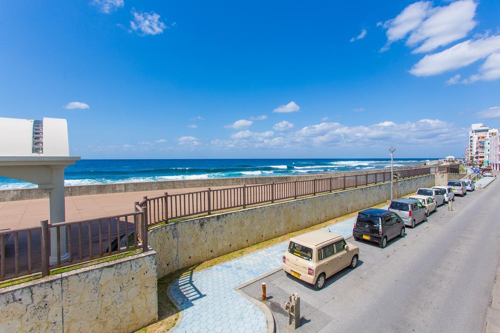 Okinawa Ocean Front Hotel Chatan Buitenkant foto