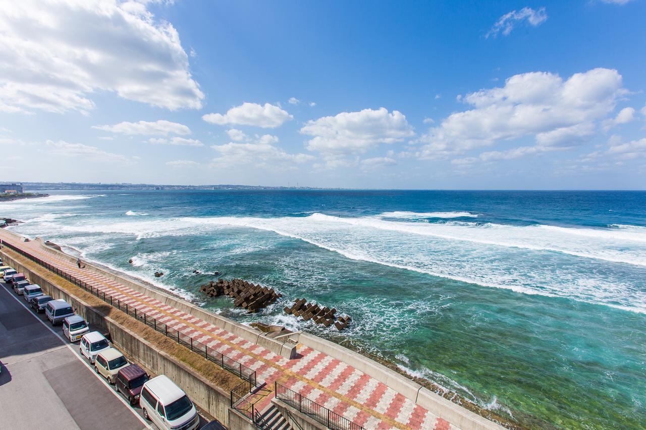 Okinawa Ocean Front Hotel Chatan Buitenkant foto